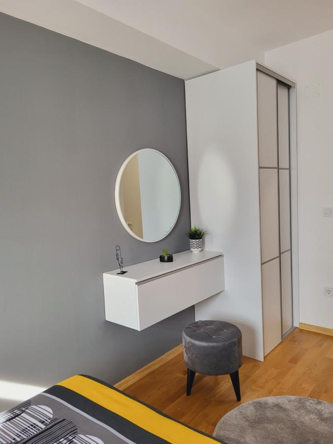 Sp Apartment *